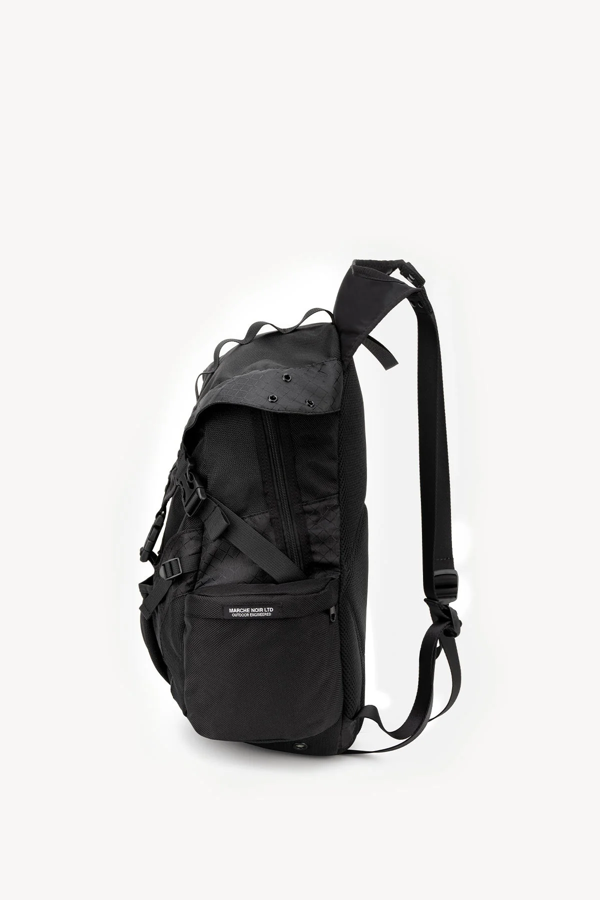 Idole_Black_Backpack2