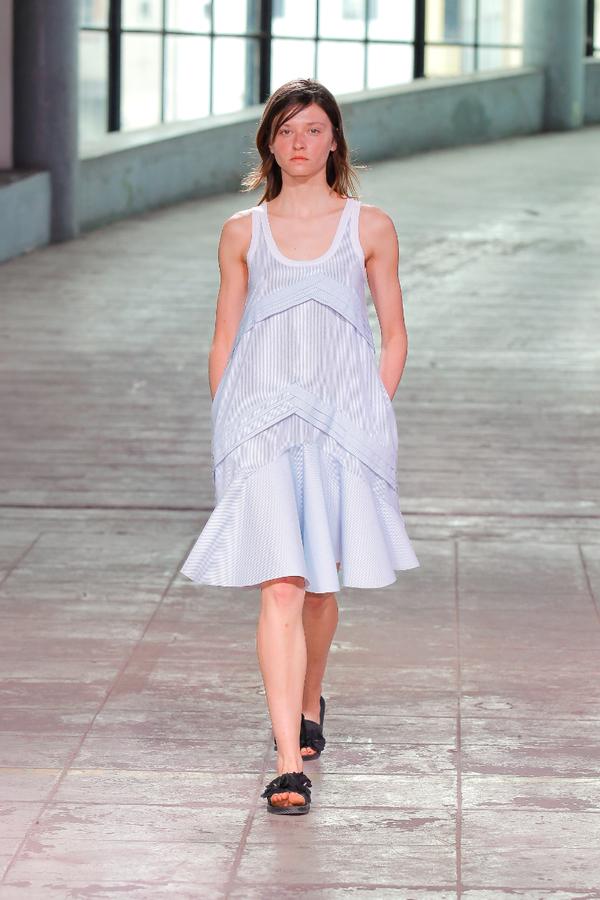LOOK1